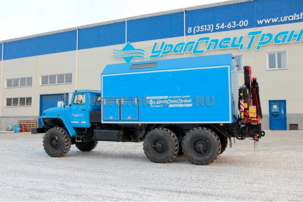 Маслостанция УСТ-5453 с КМУ Fassi F80 на шасси Урал 4320-60М