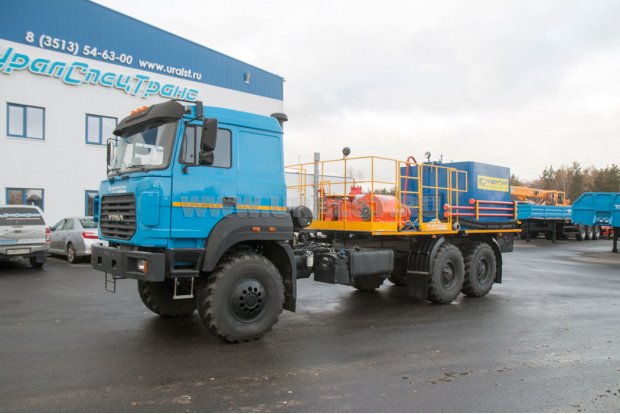 Агрегат цементировочный АЦ-32 на Урал 4320-80Е5