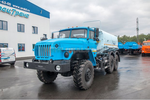 Автоцистерна  АЦПТ-8НО УСТ 5453 Урал 5557-60Е5