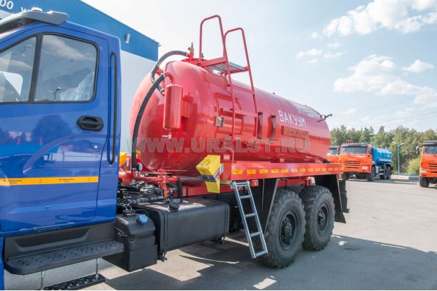 Выдвижная лестница