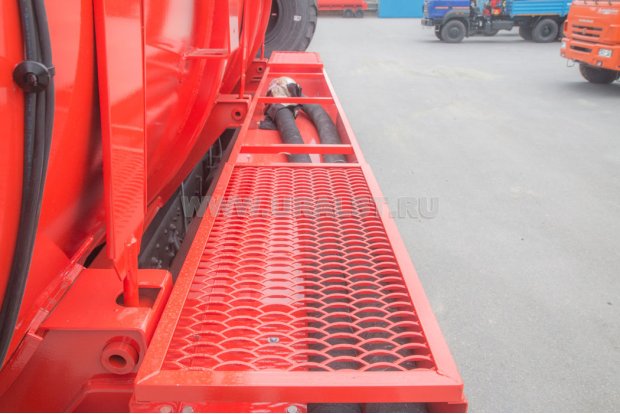 Пенал для напорно-всасывающих рукавов