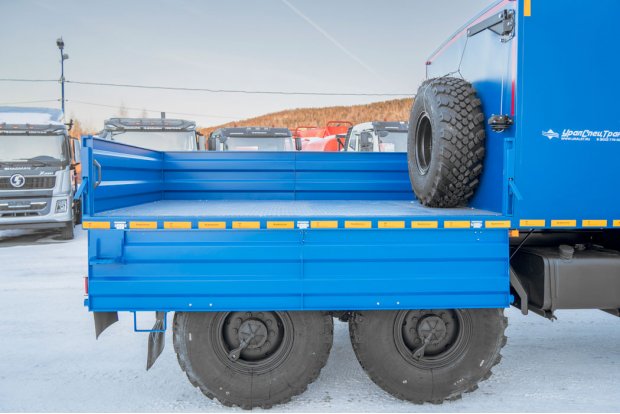 Открытая бортовая площадка