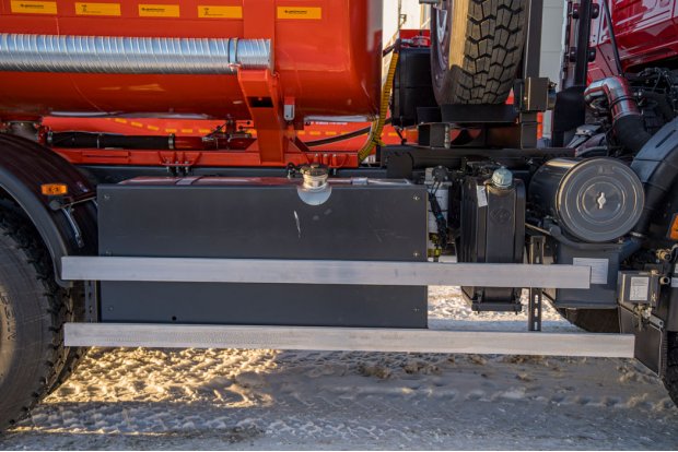 Боковая защита