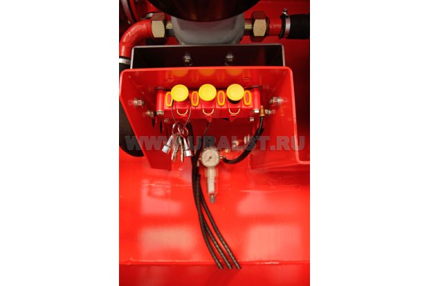 Блок пневмоуправления донными клапанами