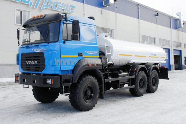 Автоцистерна для пищевых жидкостей АЦПТ-9,5