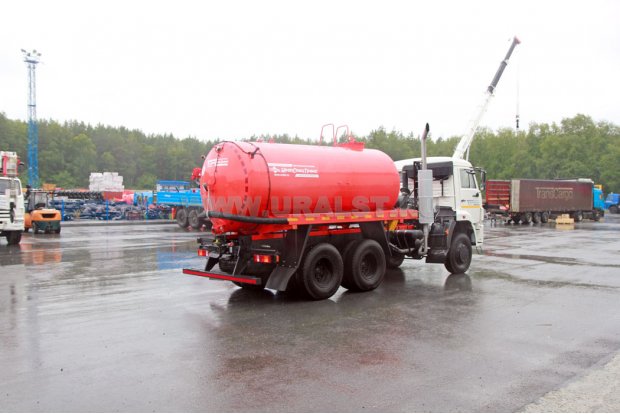 Автоцистерна вакуумная МВ-10