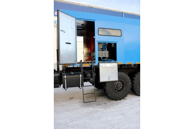 Вход в паропроизводящий отсек