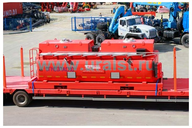 Контейнер-цистерна КЦ-18 УСТ два отсека