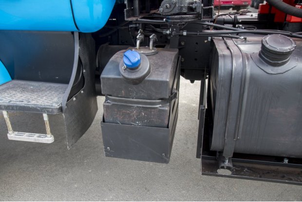 Бак под мочевину