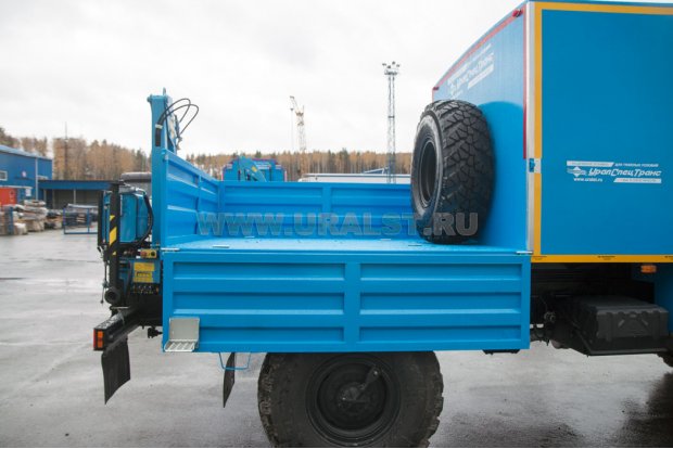 Открытая грузовая платформа