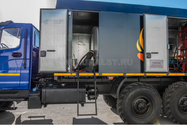 Вход в кузов-фургон