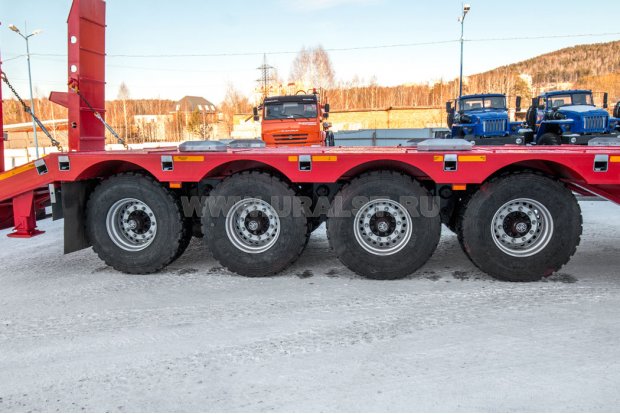 Оси полуприцепа тяжеловоза