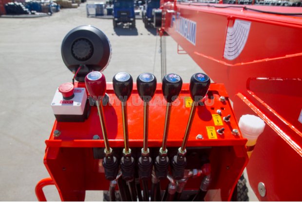 Пульт управления КМУ