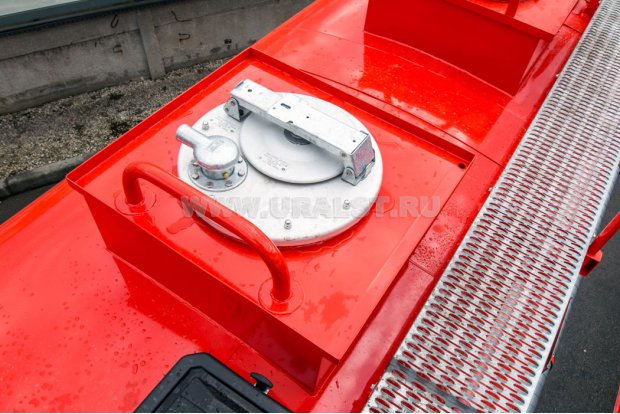 Заливная горловина