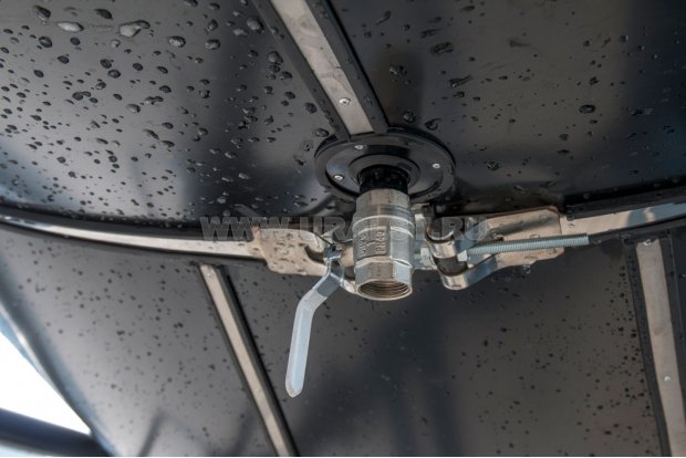 Слив с экологического короба