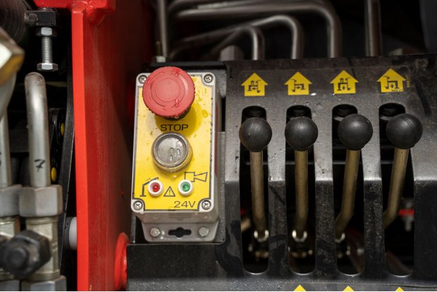 Управление опорами КМУ