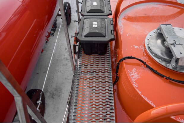 Площадка обслуживания цистерны