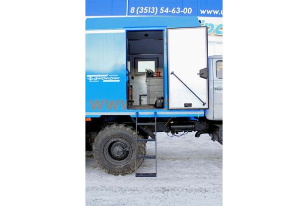 Автофургон с КМУ