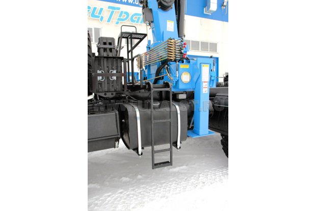 Лестница для подъема на КМУ DONGYANG SS1926