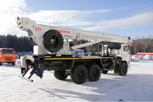 Автокран Челябинец КС-55732 25 тонн 32,7 м Камаз 43118-46