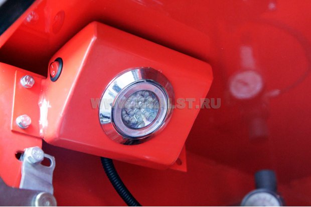 Фонарь подсветки узла выдачи топлива