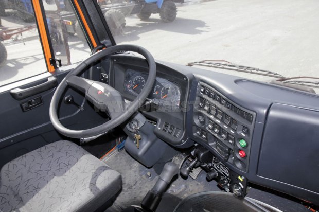 Приборная панель