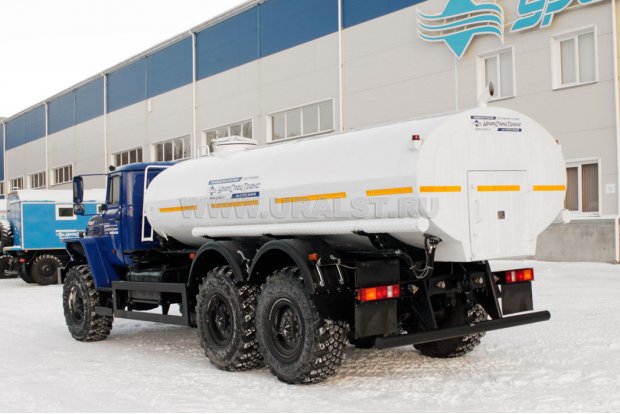 Автоцистерна АЦПТ