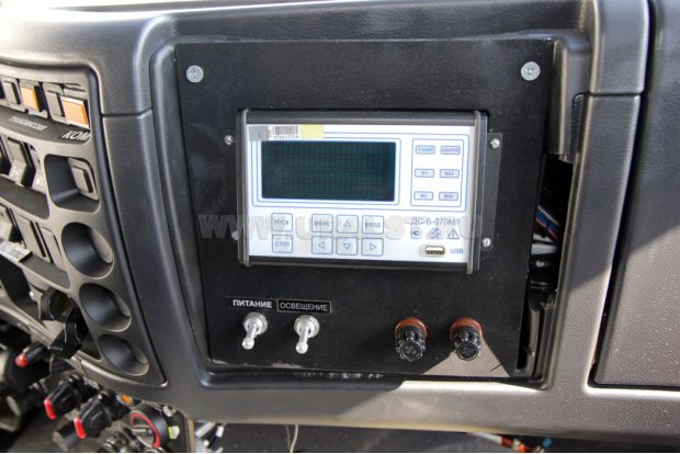 Пульт управления ППУА в кабине водителя