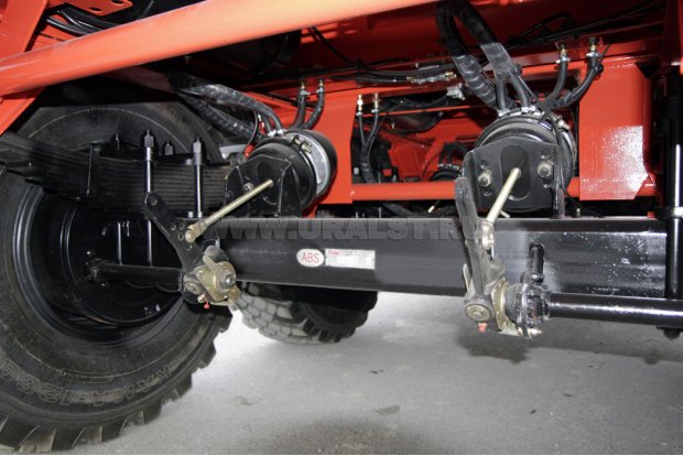 Подвеска полуприцепа цистерны