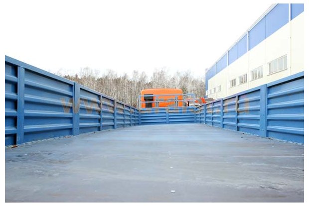 Полуприцеп бортовой