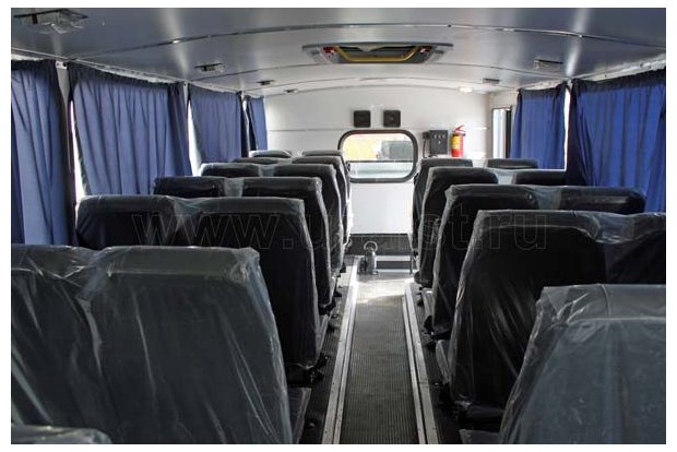 Вахтовый автобус Урал