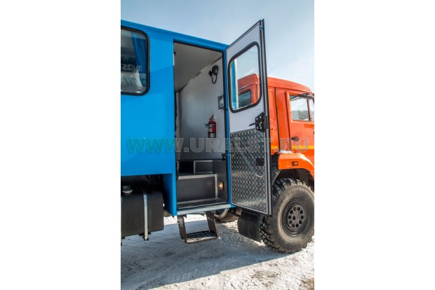 Автобус вахтовый 28 базовая УСТ 54535 Камаз 43118-50