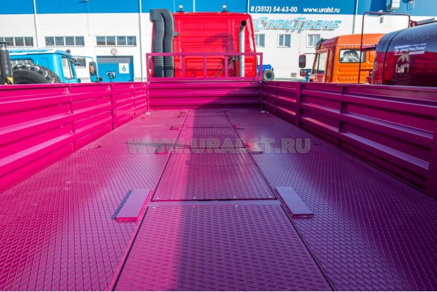 Контейнеровозная бортовая платформа УСТ