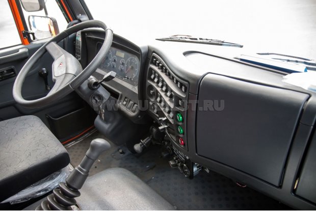 Кабина водителя