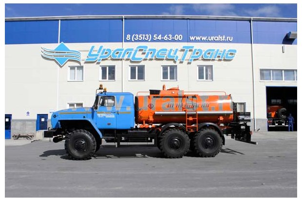 АТЗ-9 Урал кабина со спальным местом