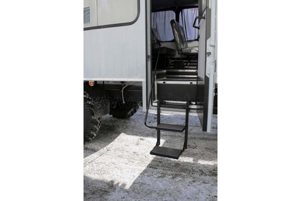 Вахтовый автобус Урал