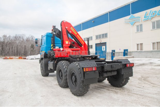 Седельный тягач с КМУ ИМ 150N УСТ 5453 Урал 5557-82