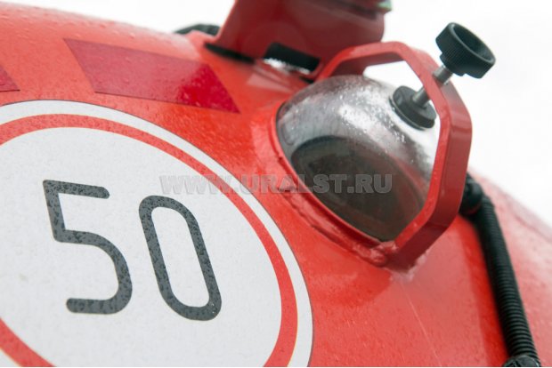 Смотровое окно цистерны