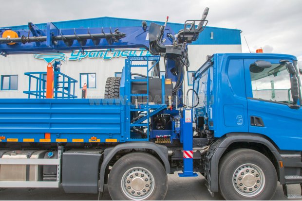 Лестница для обслуживания КМУ DongYang SS2037