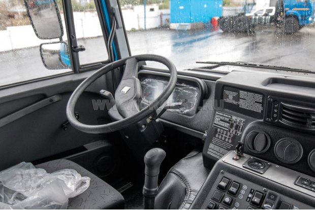 Кабина водителя