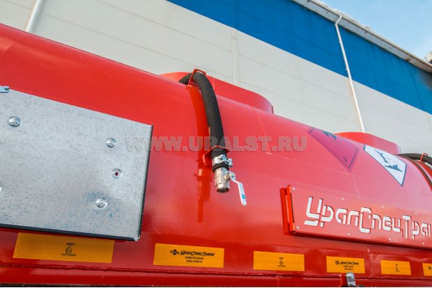 Слив из экологического короба