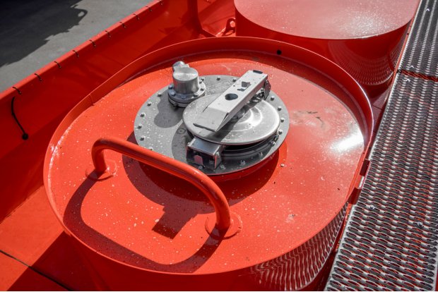 Заливная горловина