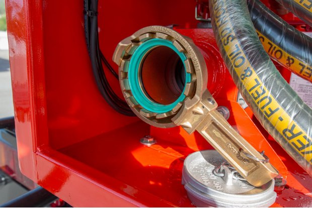 Трубопровод с быстроразъемными соединениями (БРС)