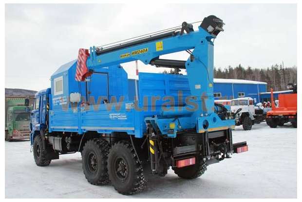 Бортовой Камаз с КМУ и кузовом-фургоном