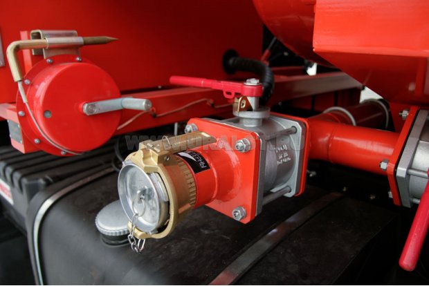 Трубопровод с быстроразъемными соединениями (БРС)