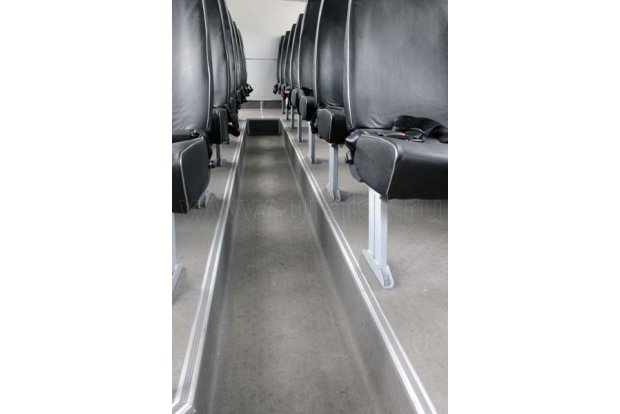 Обниженный пол вахтового автобуса Камаз