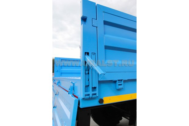 Механизм запирания борта