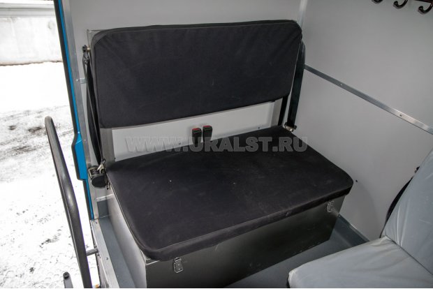 Диван-рундук