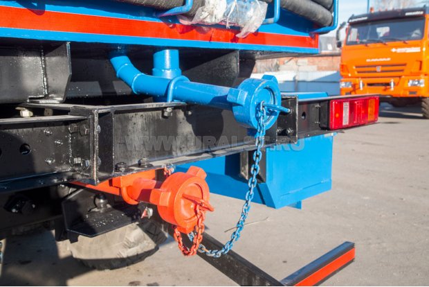 АЦ-32 на Урал 4320Е5