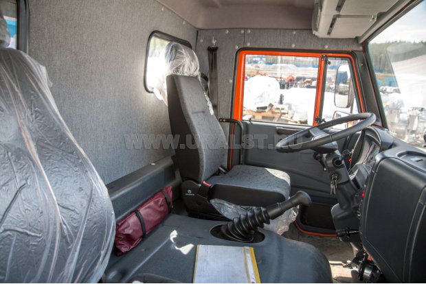 Кабина водителя